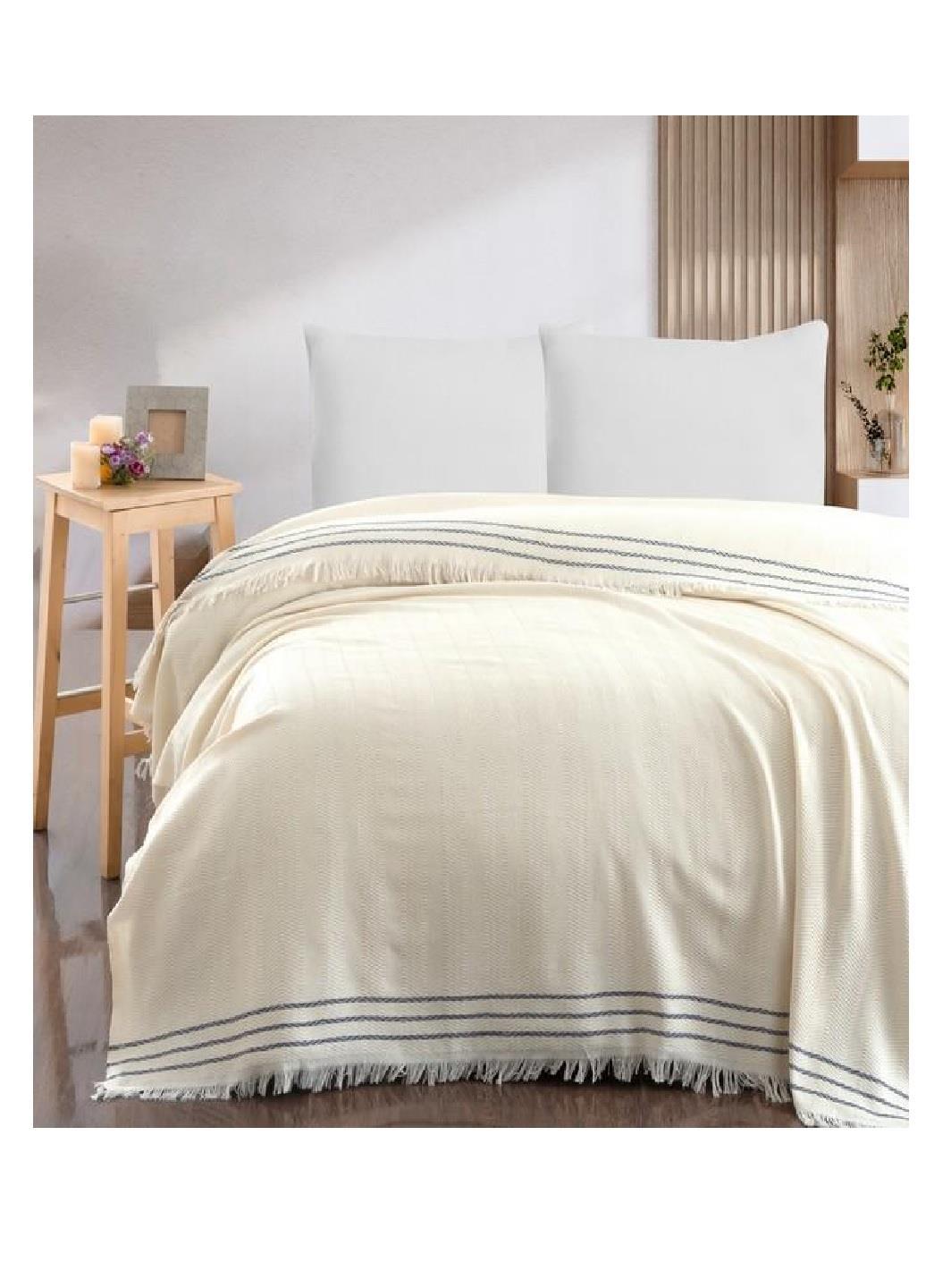 EV TEKSTİLİSCHAFER009.01.0955Schafer Home Rena Çift Kişilik Pike 200x230 Cm-Ekru/İndigoSchafer Home Rena Çift Kişilik Pike 200x230 Cm-Ekru/İndigo