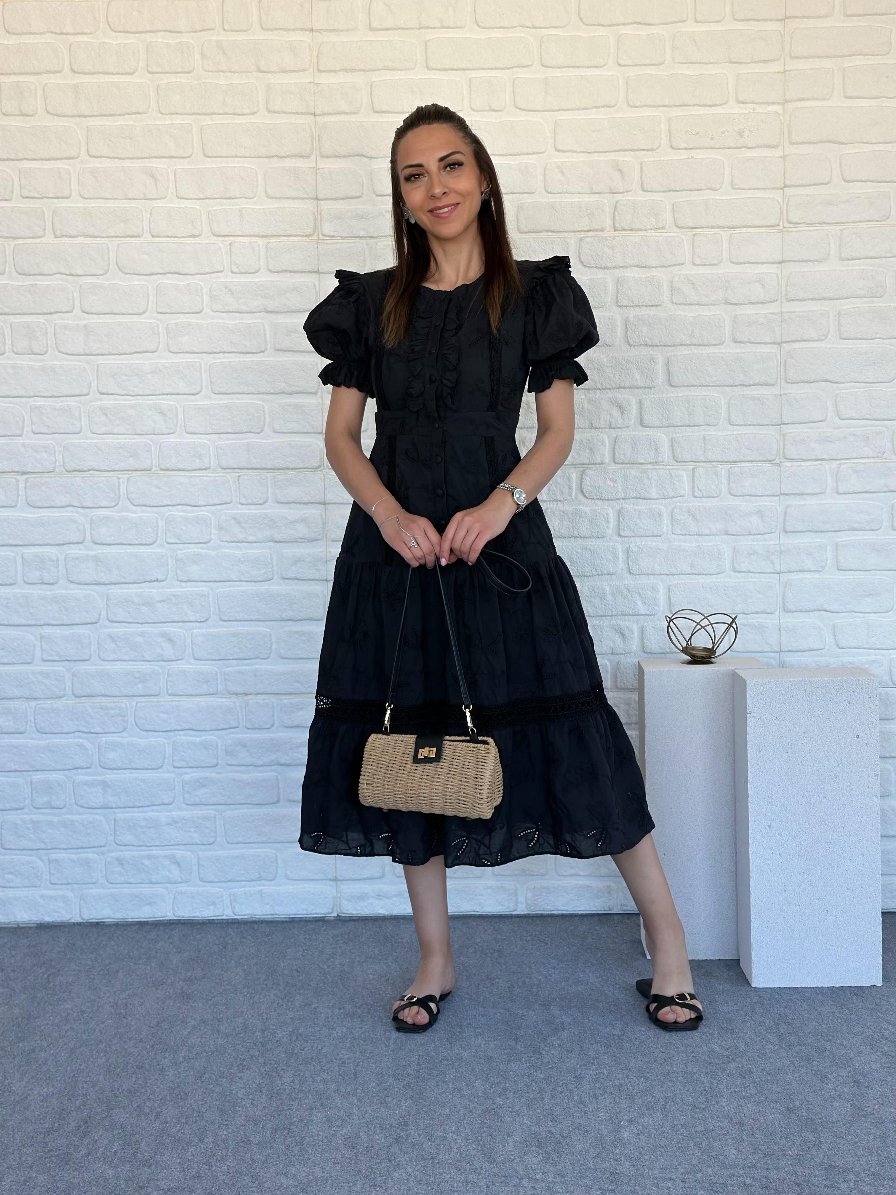 Brode Detaylı Fisto Elbise Siyah