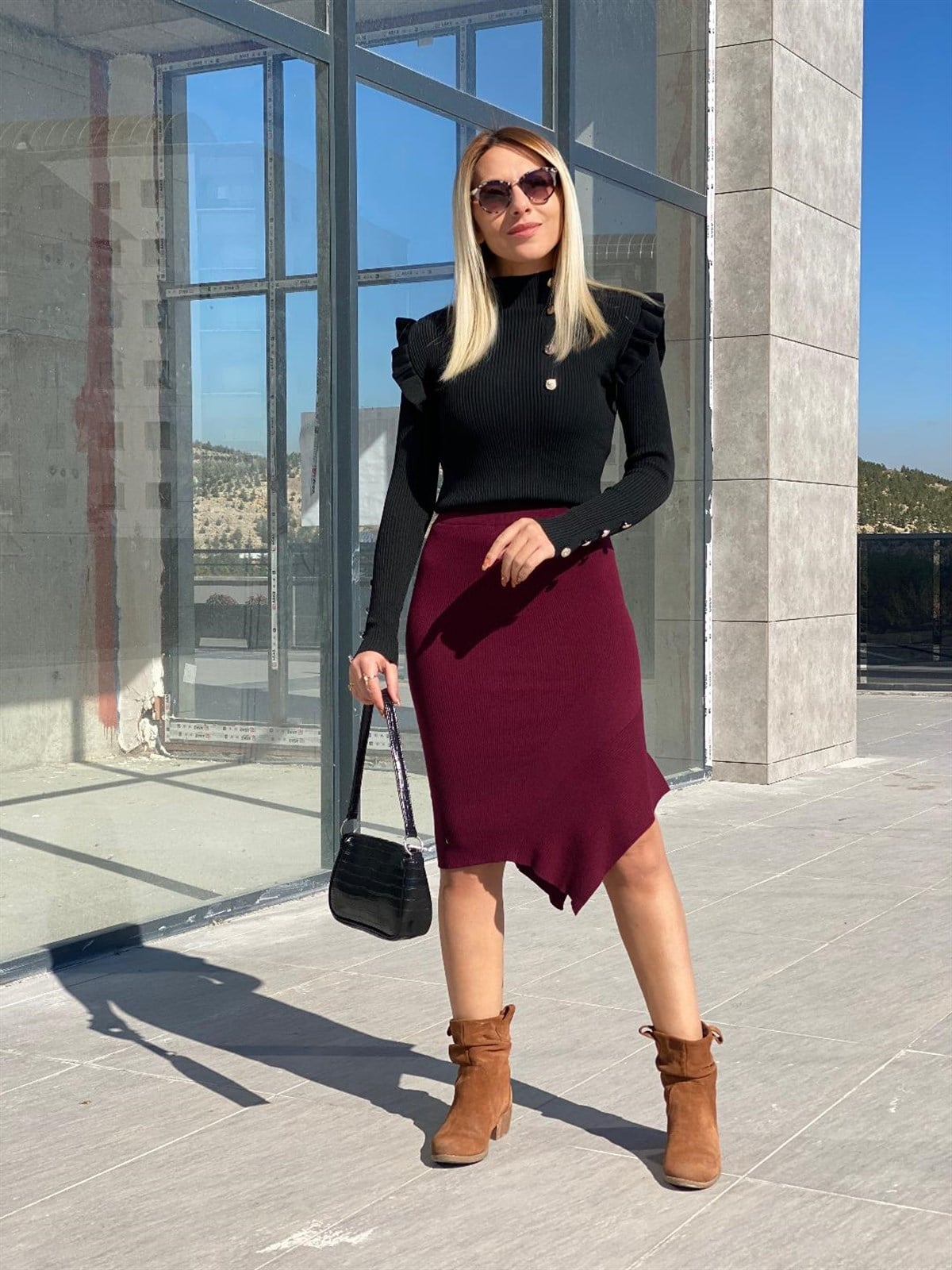 Gold Düğmeli Triko Etek
