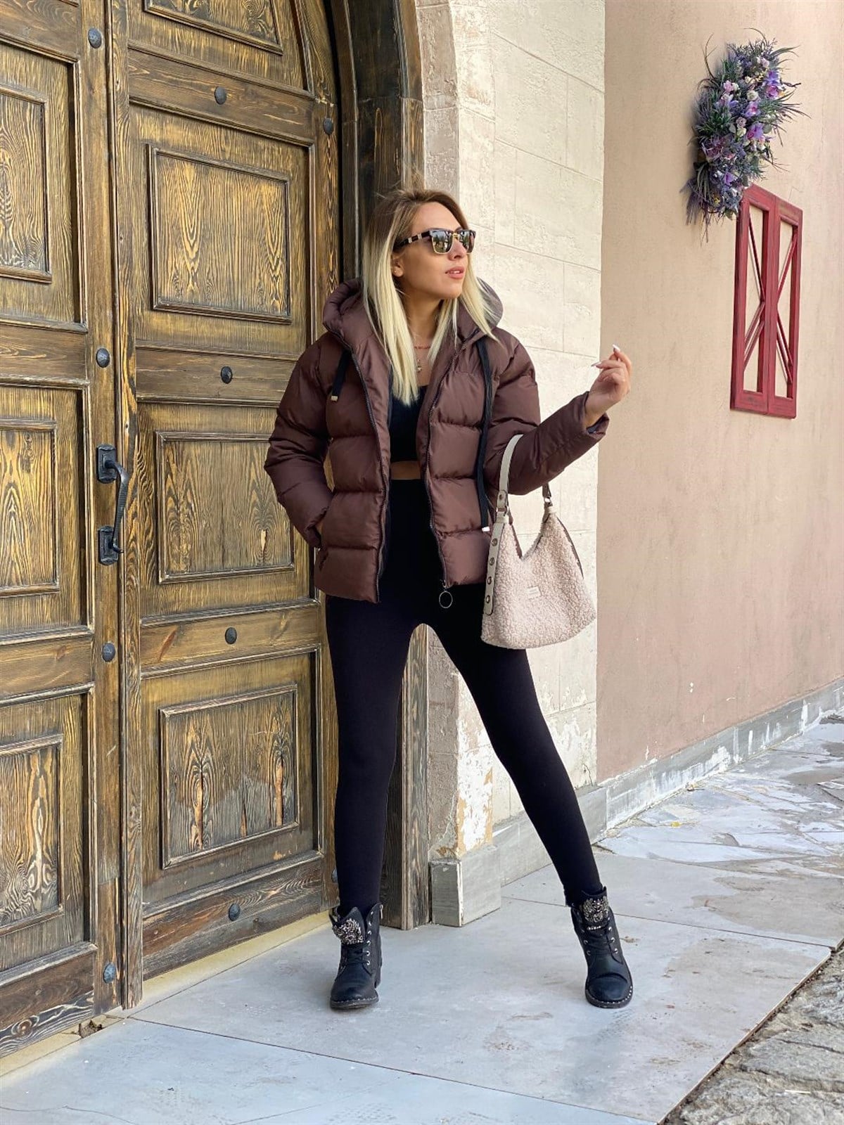 Kapüşonlu Şişme Mont Brown