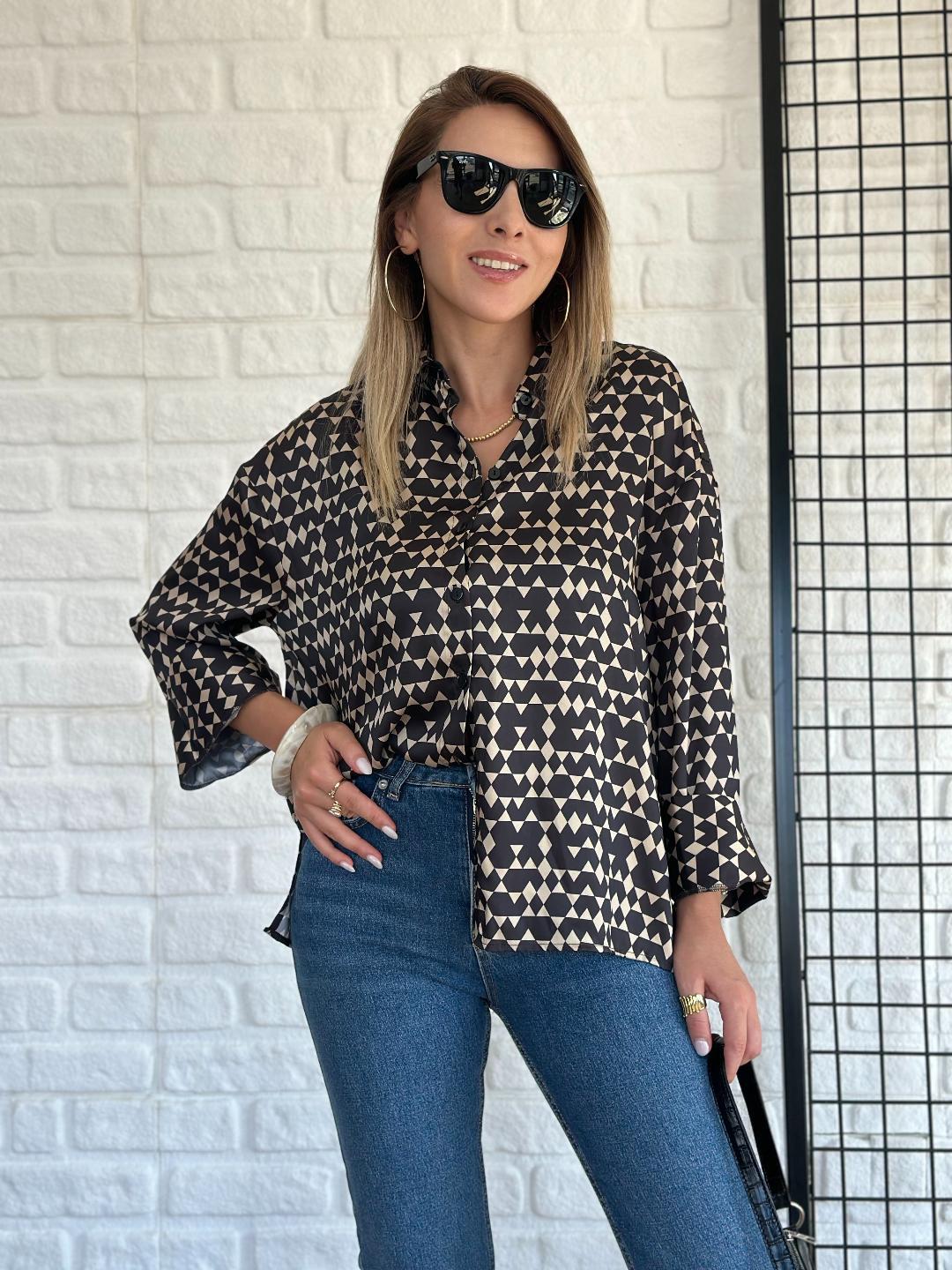 Manşetli Saten Gömlek