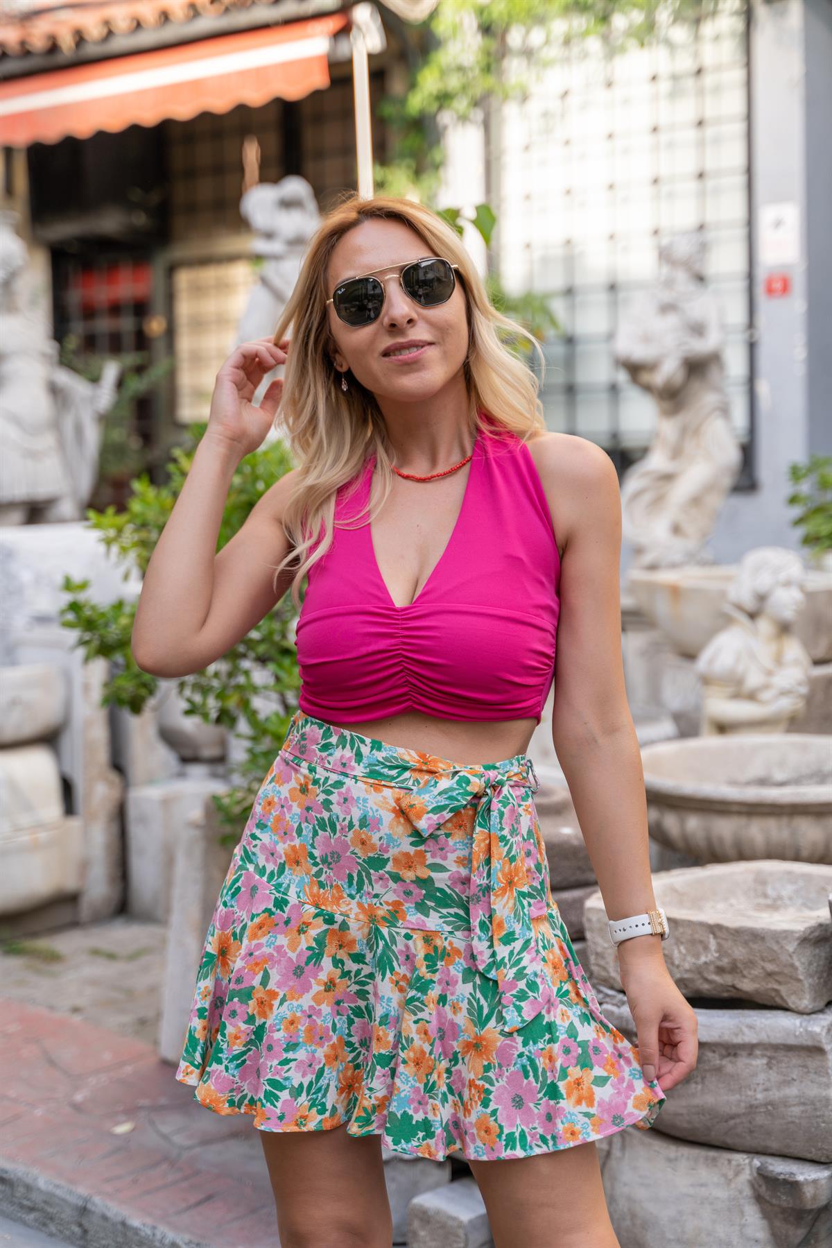 Büzgülü Crop Pembe