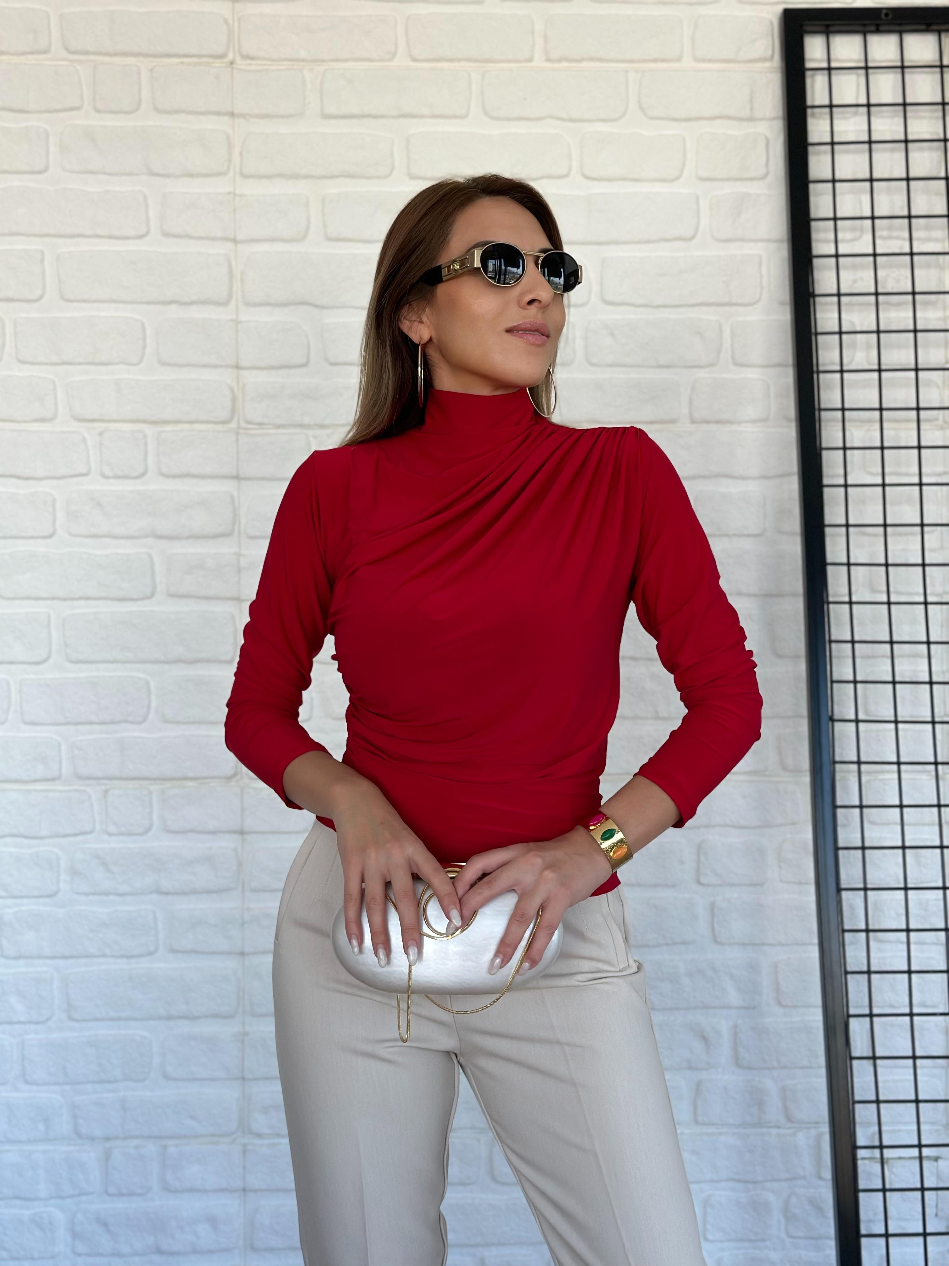 Büzgülü Dik Yaka Sandy Bluz Kırmızı
