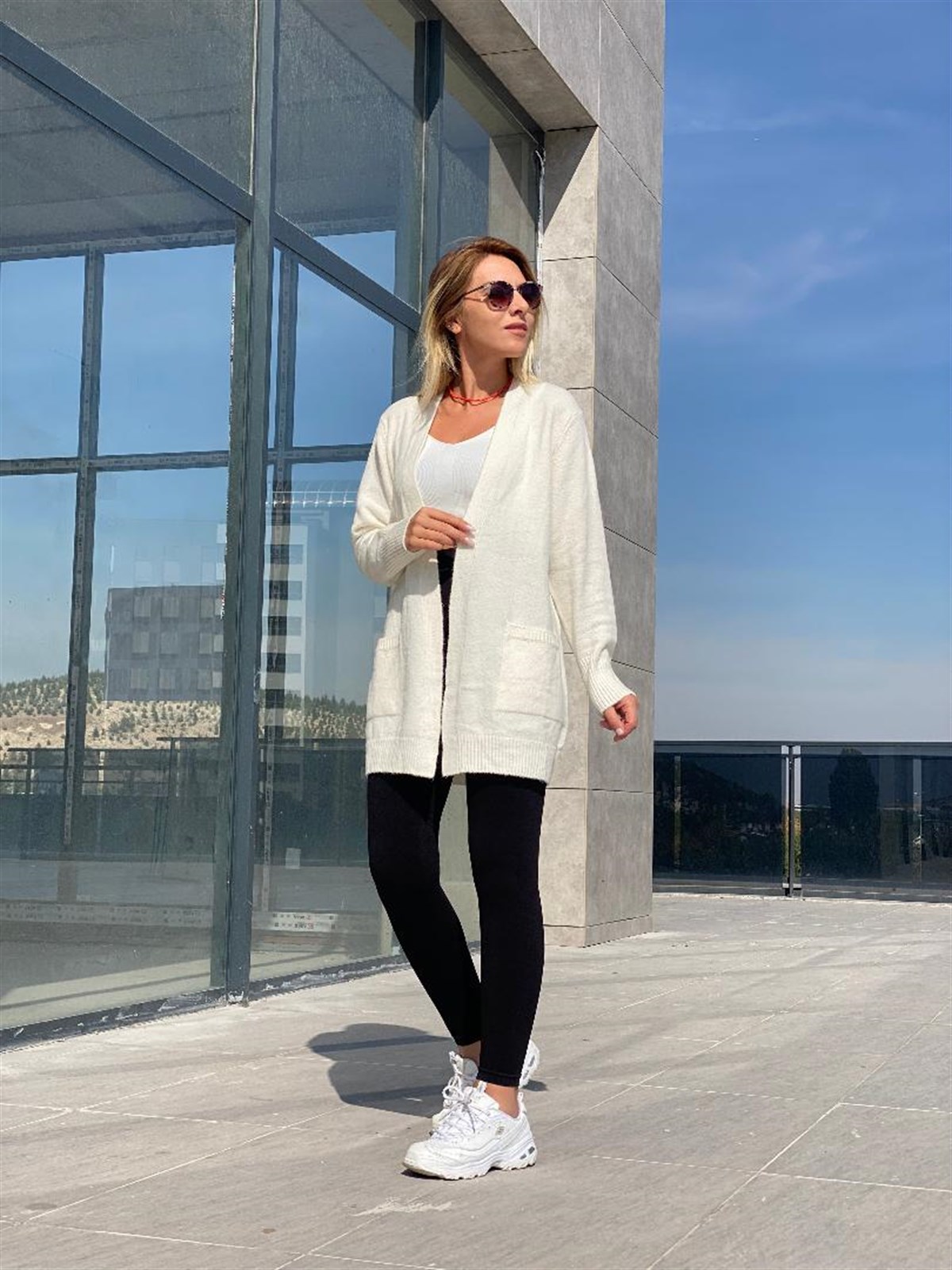 Cepli Triko Hırka Ekru