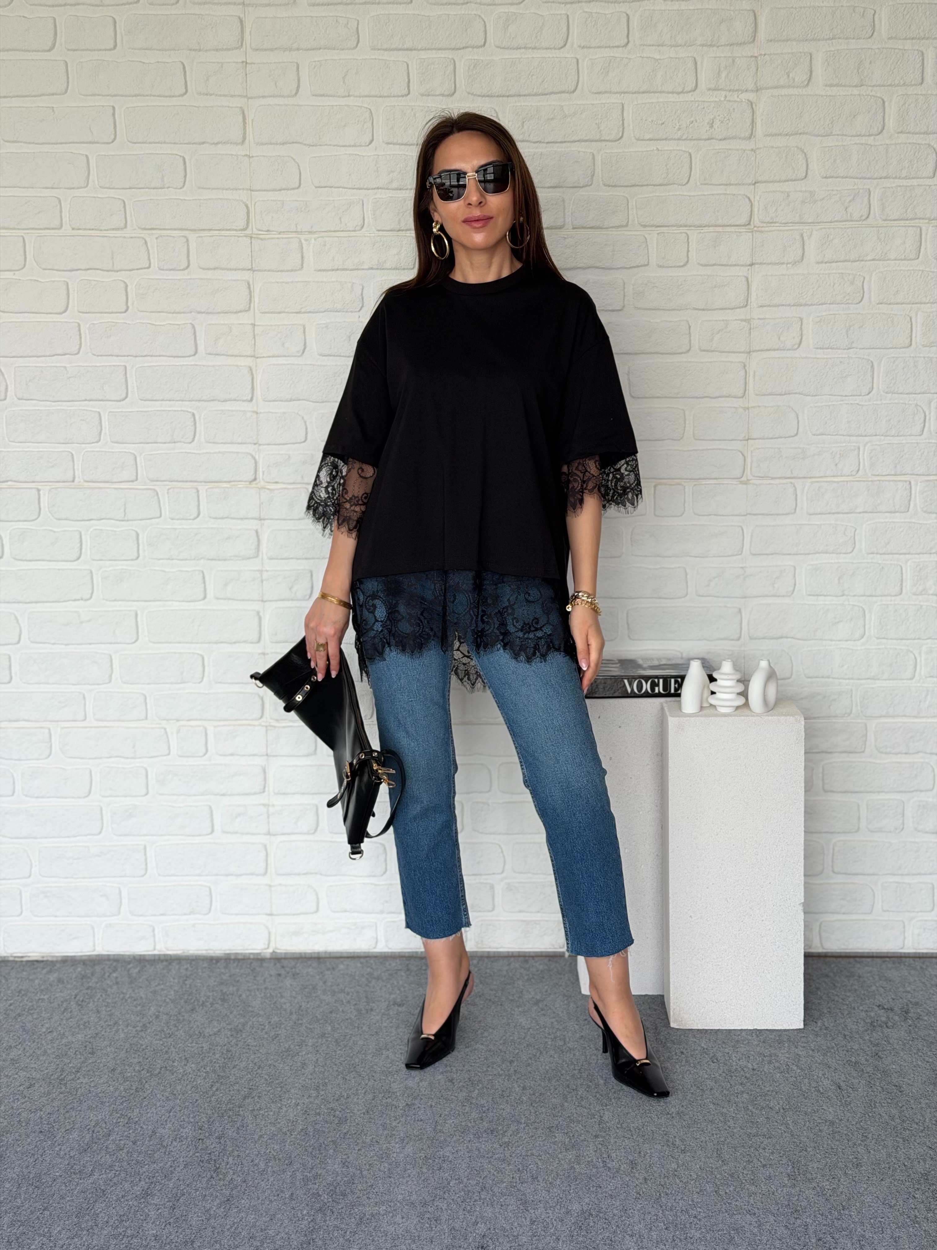 Sırt Dantel Detaylı Bluz Siyah