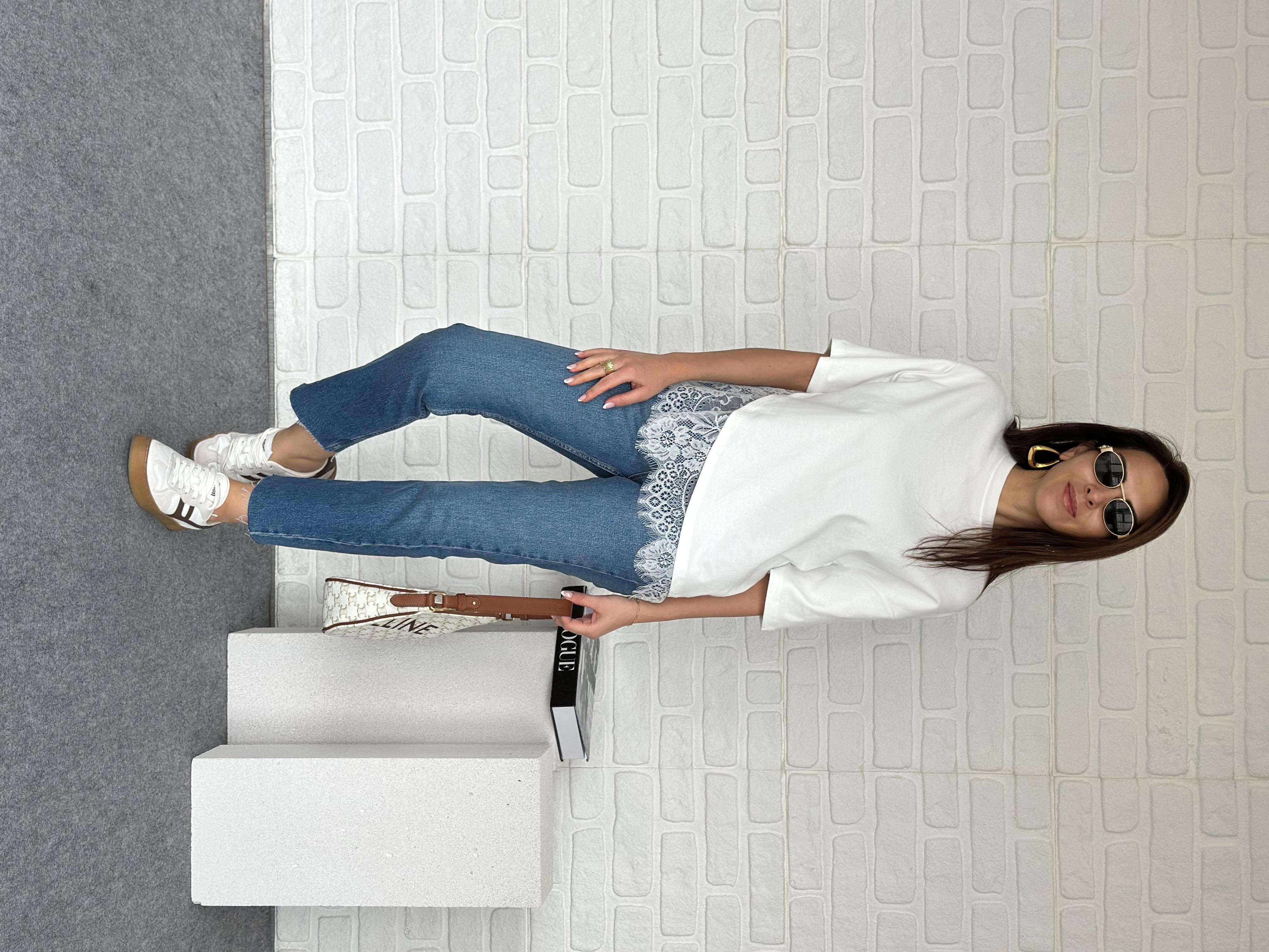 ZR Eteği Dantel Tshirt Beyaz