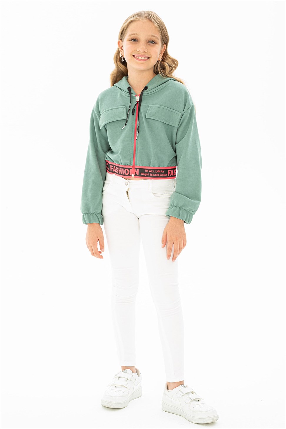 Acar-Kız Çocuk Çağla Yeşil Renkli Kapüşonlu Fashion Baskılı Crop Sweatshirt