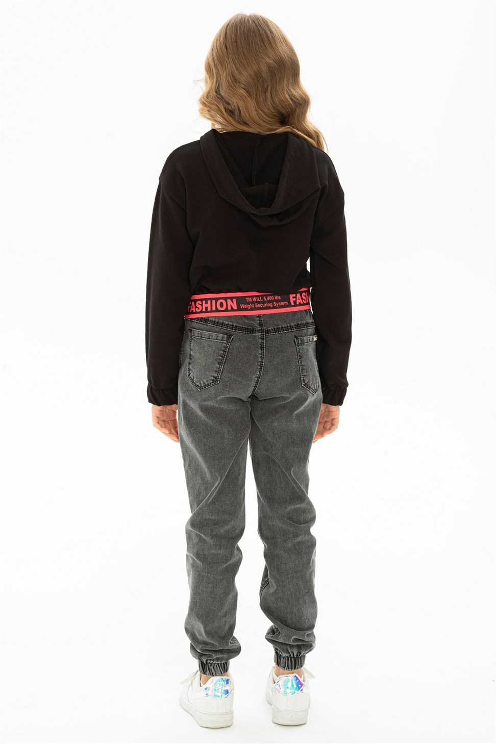 Acar-Kız Çocuk Siyah Renkli Kapüşonlu Fashion Baskılı Crop Sweatshirt