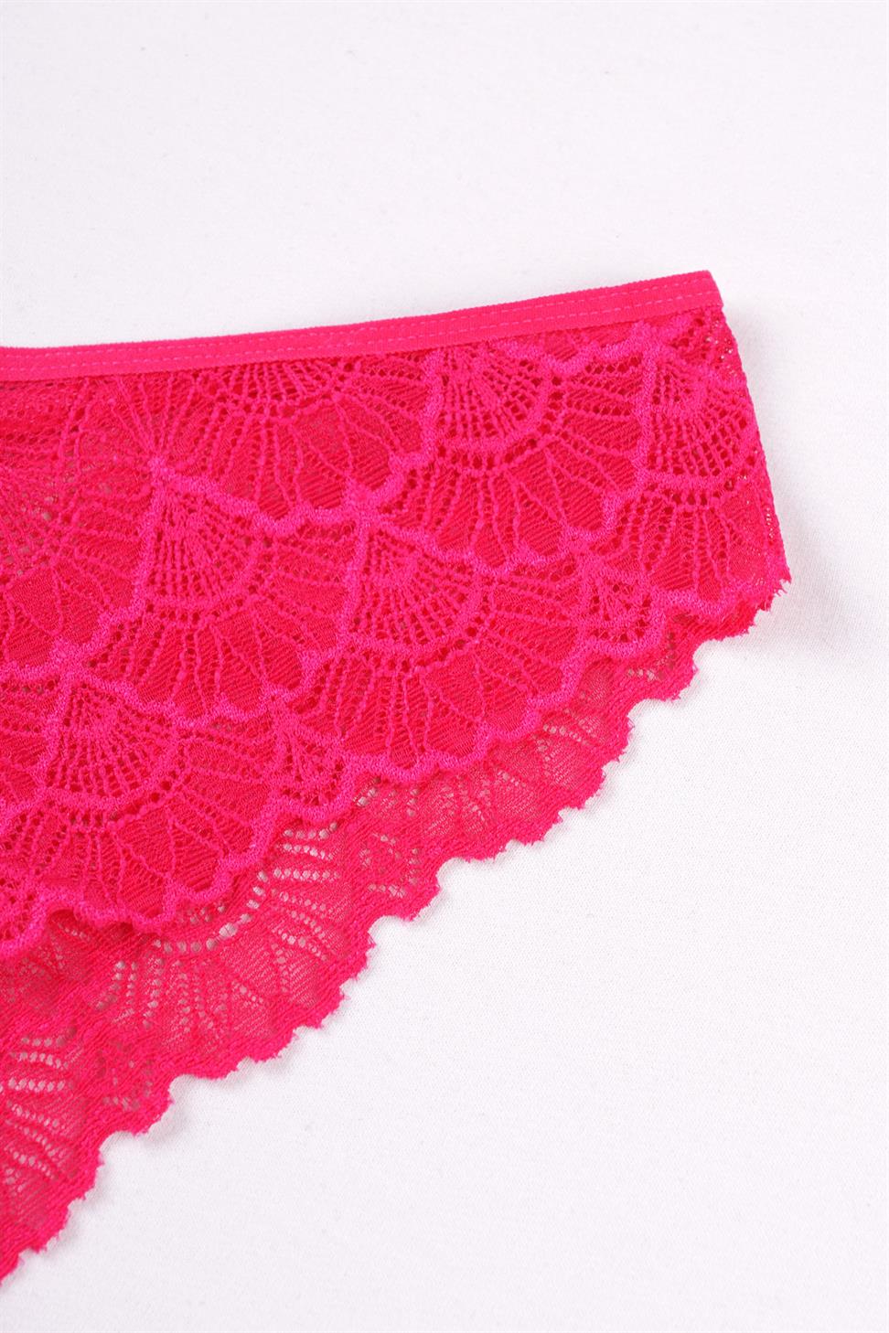 Fuşya Renk İç Çamaşır Takımı