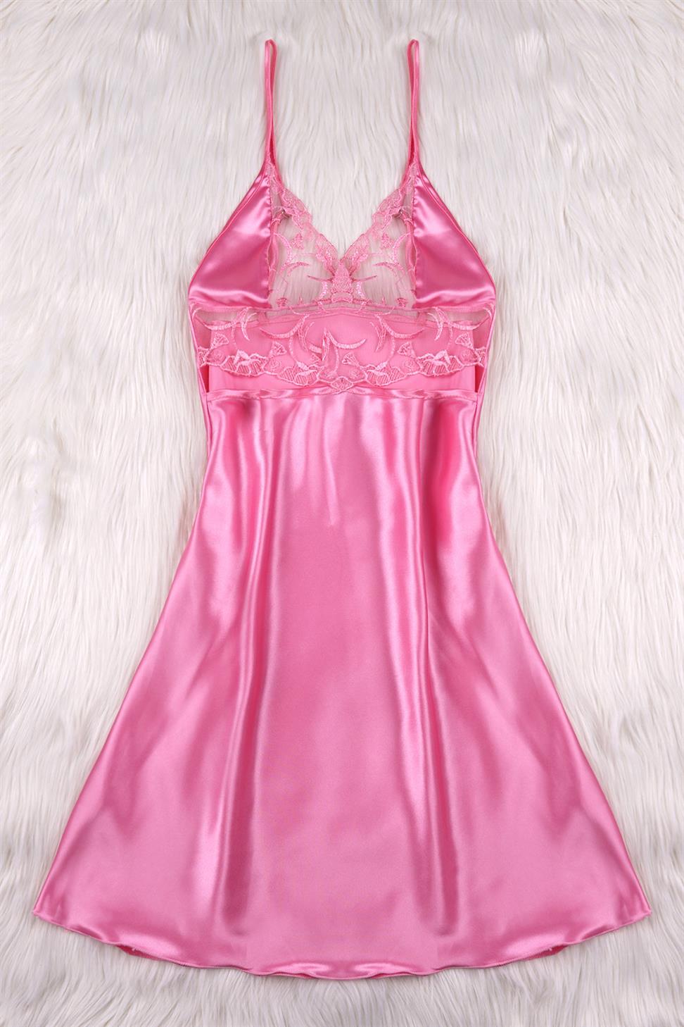 Gögüs Dekolteli Askılı Pembe Renk Saten Gecelik