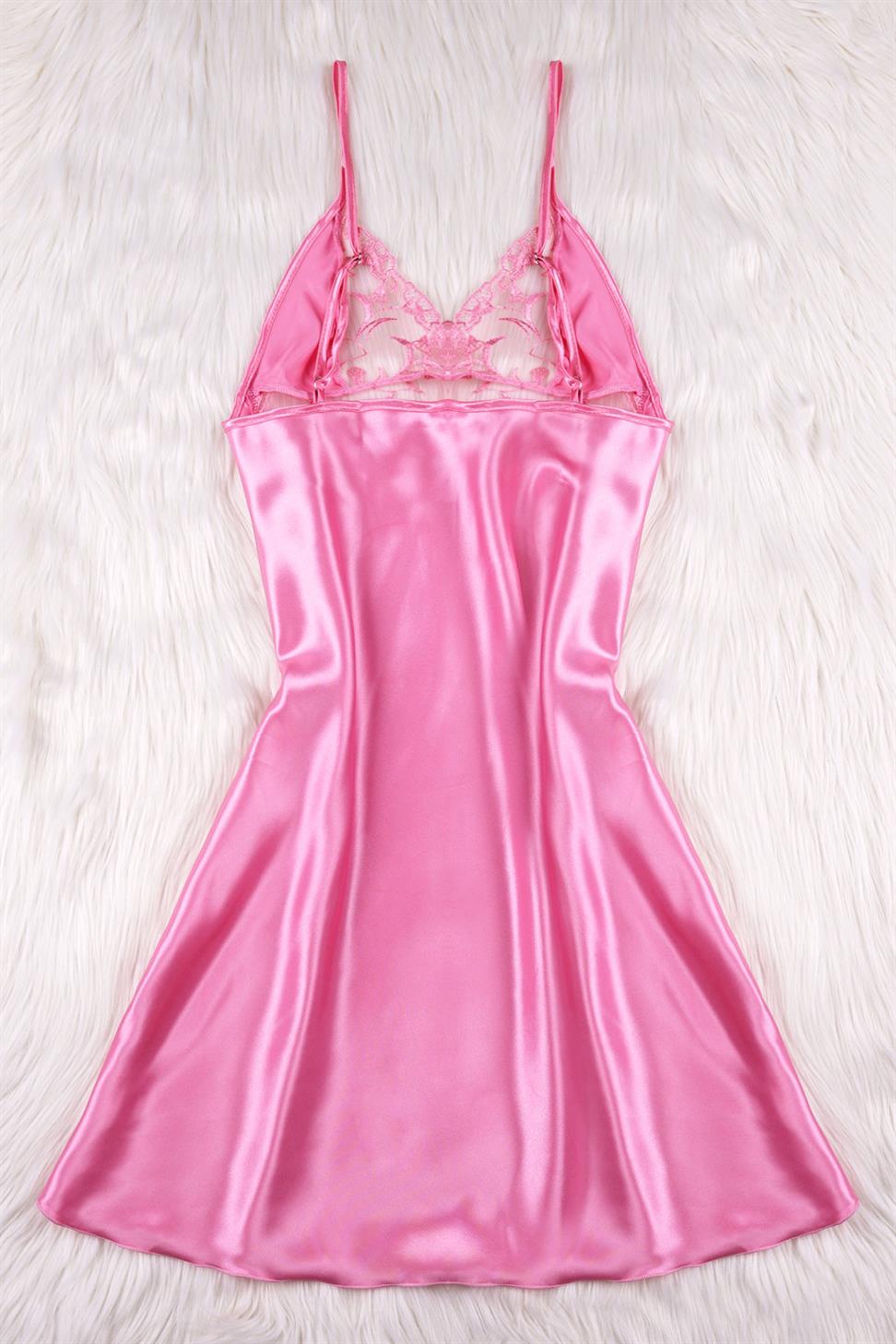 Gögüs Dekolteli Askılı Pembe Renk Saten Gecelik