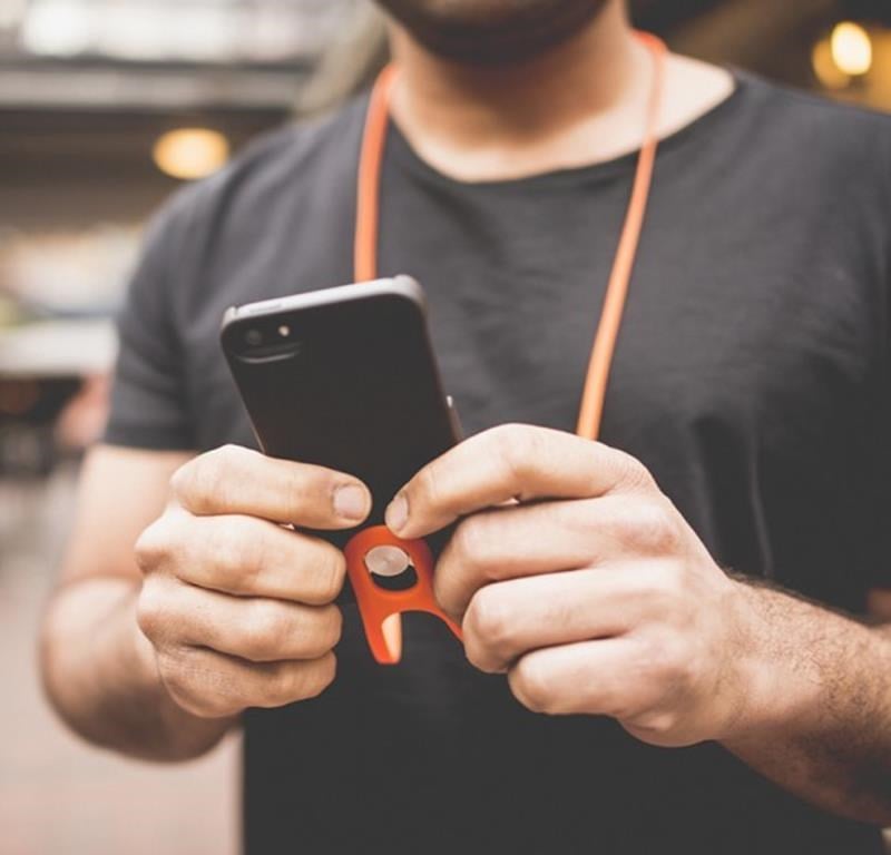 Safeplus-Renkli Telefon Boyun Askısı