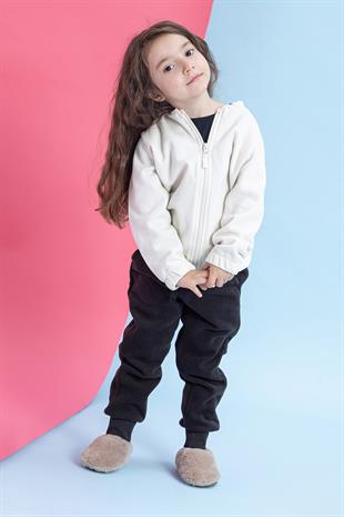 Furry Furry Beige Furry Barefoot Smart Booties