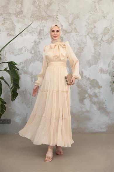 Anastasia Abiye - Bej