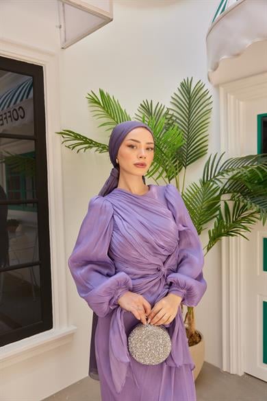 Ayperi Bağlama Detaylı Işıltı Kumaş Abiye - Lila