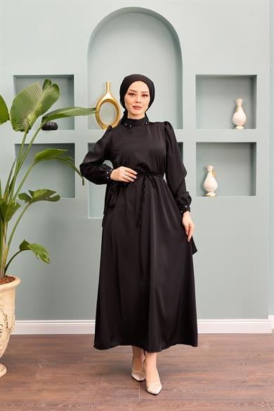 Beren Satin Evening Dress - Black