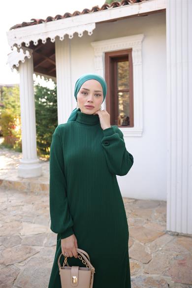 Turtleneck Knitwear Dress - Green