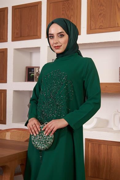 Çiçek İşlemeli Krep Abiye - Yeşil