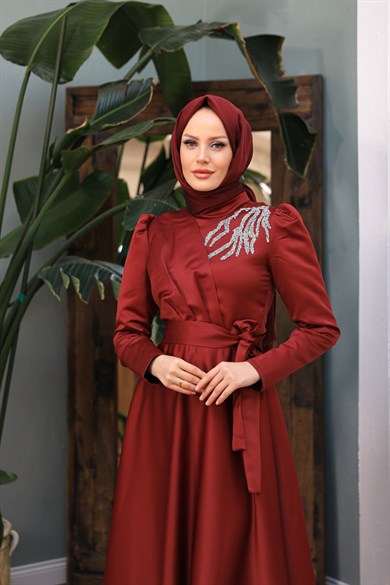 Esila Evening Dress - Claret Red