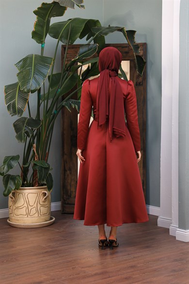 Esila Evening Dress - Claret Red