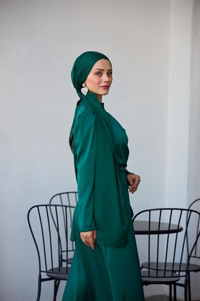 Kobe Satin Evening Dress with Skirt Detail - Emerald Green