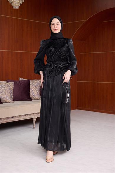 Eylül Abiye - Siyah