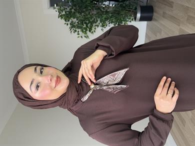 Fular Detay Oysh Elbise - Kahverengi