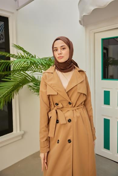 Wide Collar Buttoned Trench Coat - Tan