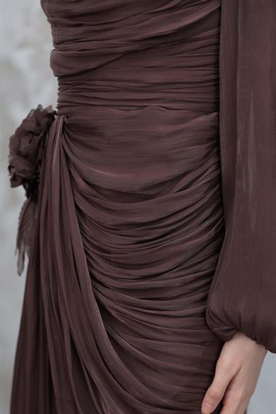 Gül Detaylı Işıltı Abiye - Kahverengi