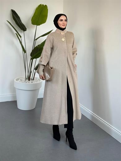 Halime Düğme Detay Kaban - Bej