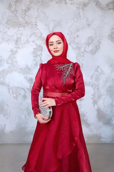 Hazen Patterned Layered Evening Dress on the Front - Claret Red