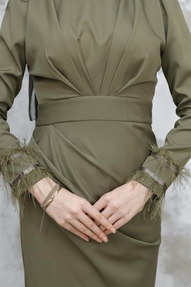 Kol Tüy Detaylı Krep Abiye - Yeşil