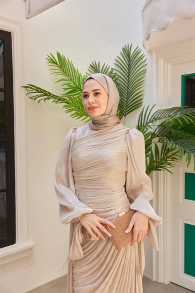 Önü Büzgülü Işıltılı Kumaş Abiye - Vizon