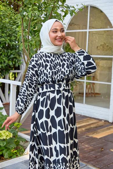 Piece Patterned Belted Dress - Black