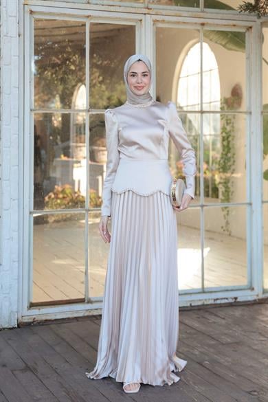 Plise Detay Saten Abiye - Bej