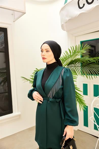 Püskül Detay Scuba Takım - Zümrüt Yeşil