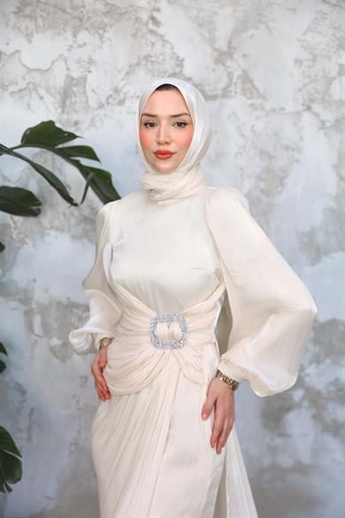 Taş İşleme Kemerli Işıltı Kumaş Abiye - Ekru