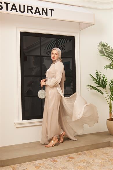 Taş İşleme Kemerli Işıltı Kumaş Abiye - Krem