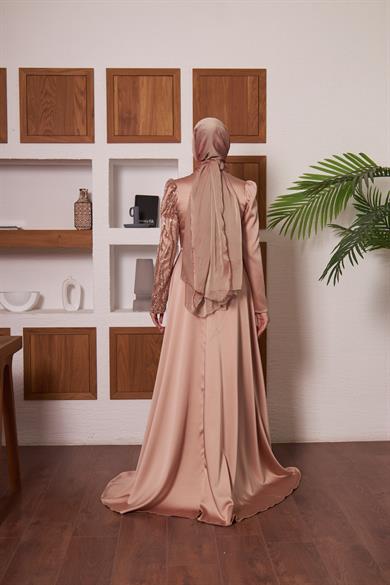 Yarım Kol Taş İşlemeli Saten Abiye - Bej