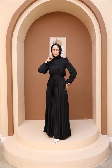 Zuhal Evening Dress - Black