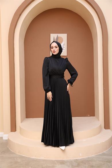 Zuhal Evening Dress - Black