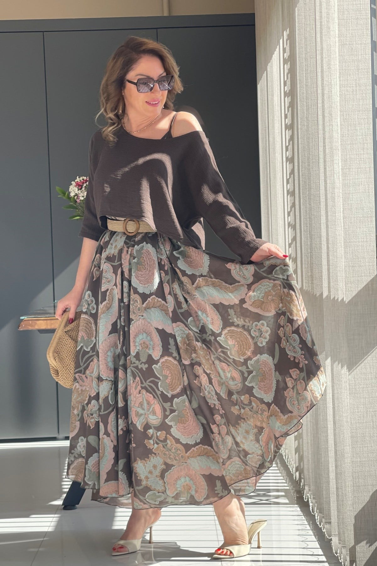 Çiçek Desen İthal Kahve Elbise