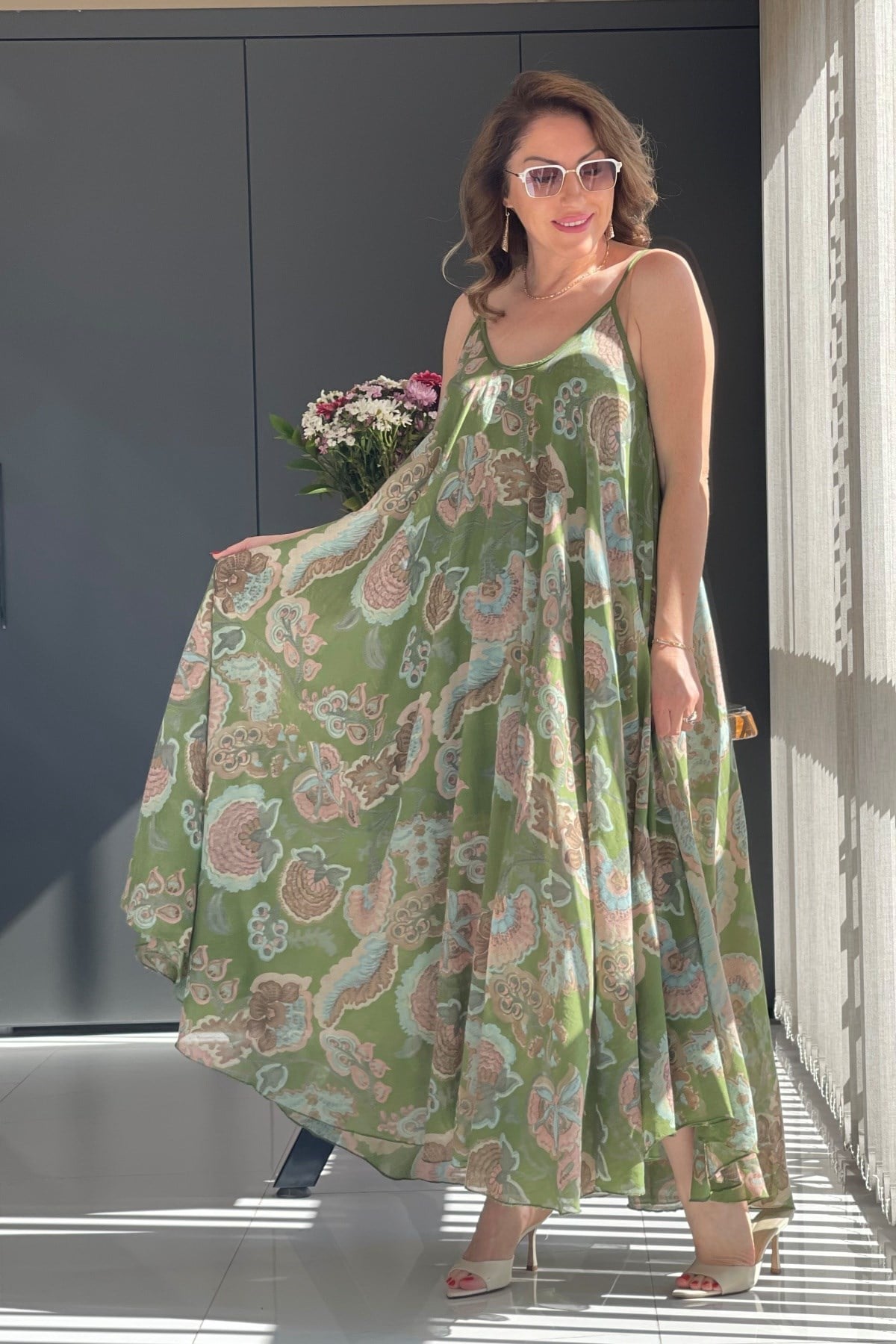 Çiçek Desen İthal Yeşil Elbise