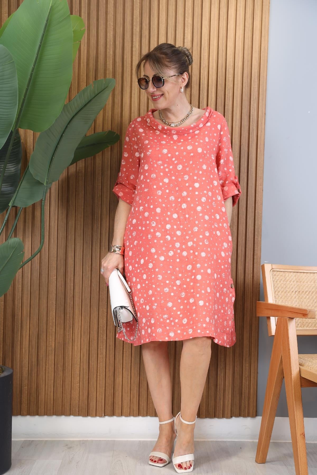 Daire Desenli Nar Çiçeği İthal Keten Elbise