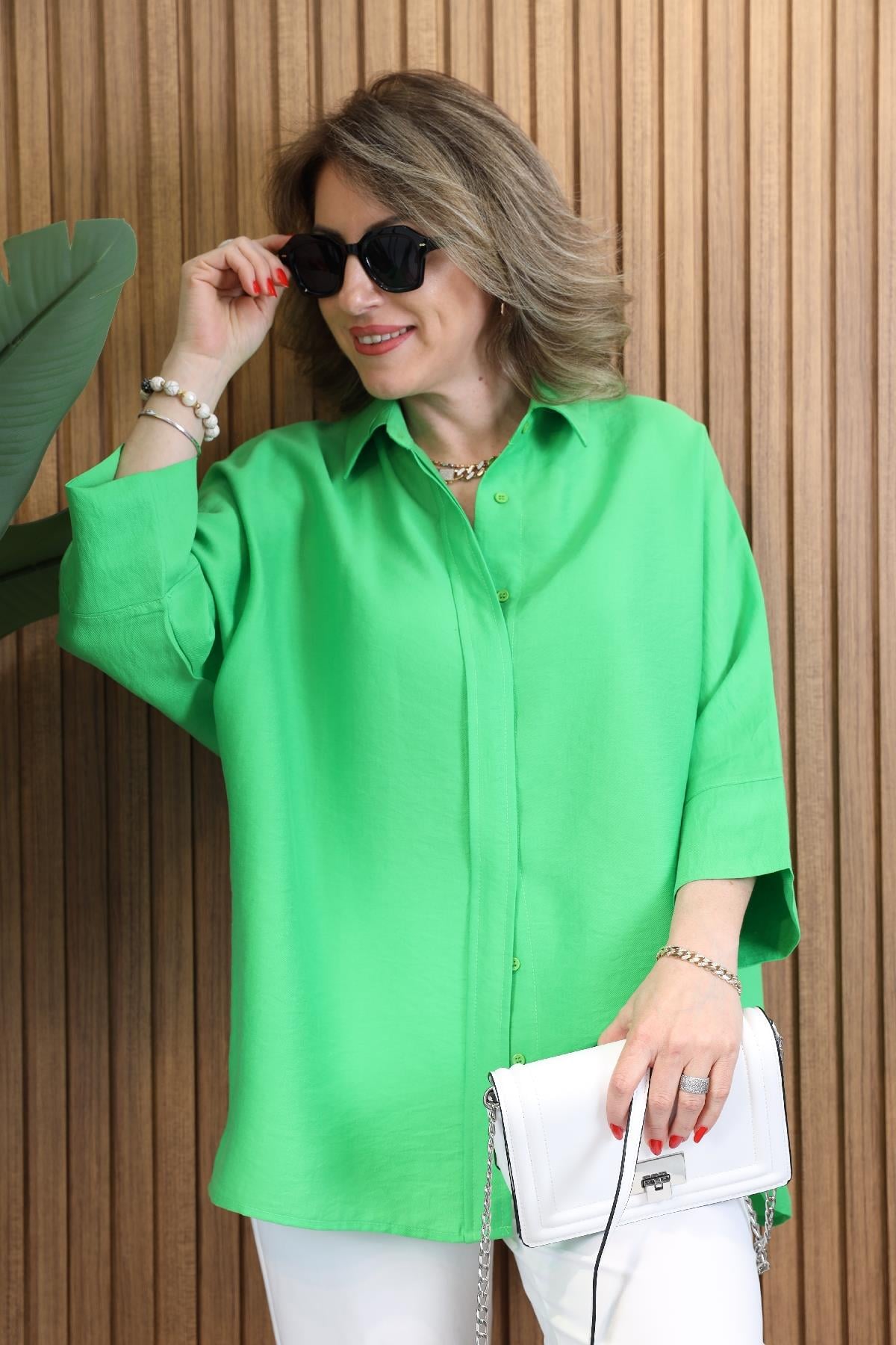 Fakir Kol Oversize Fıstık Yeşili Gömlek