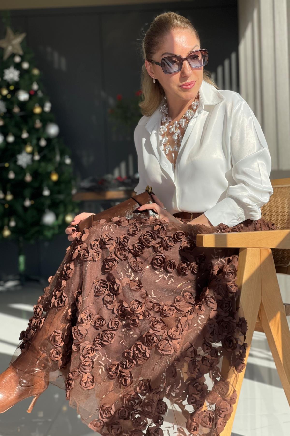 Gül Motif Kahve Etek