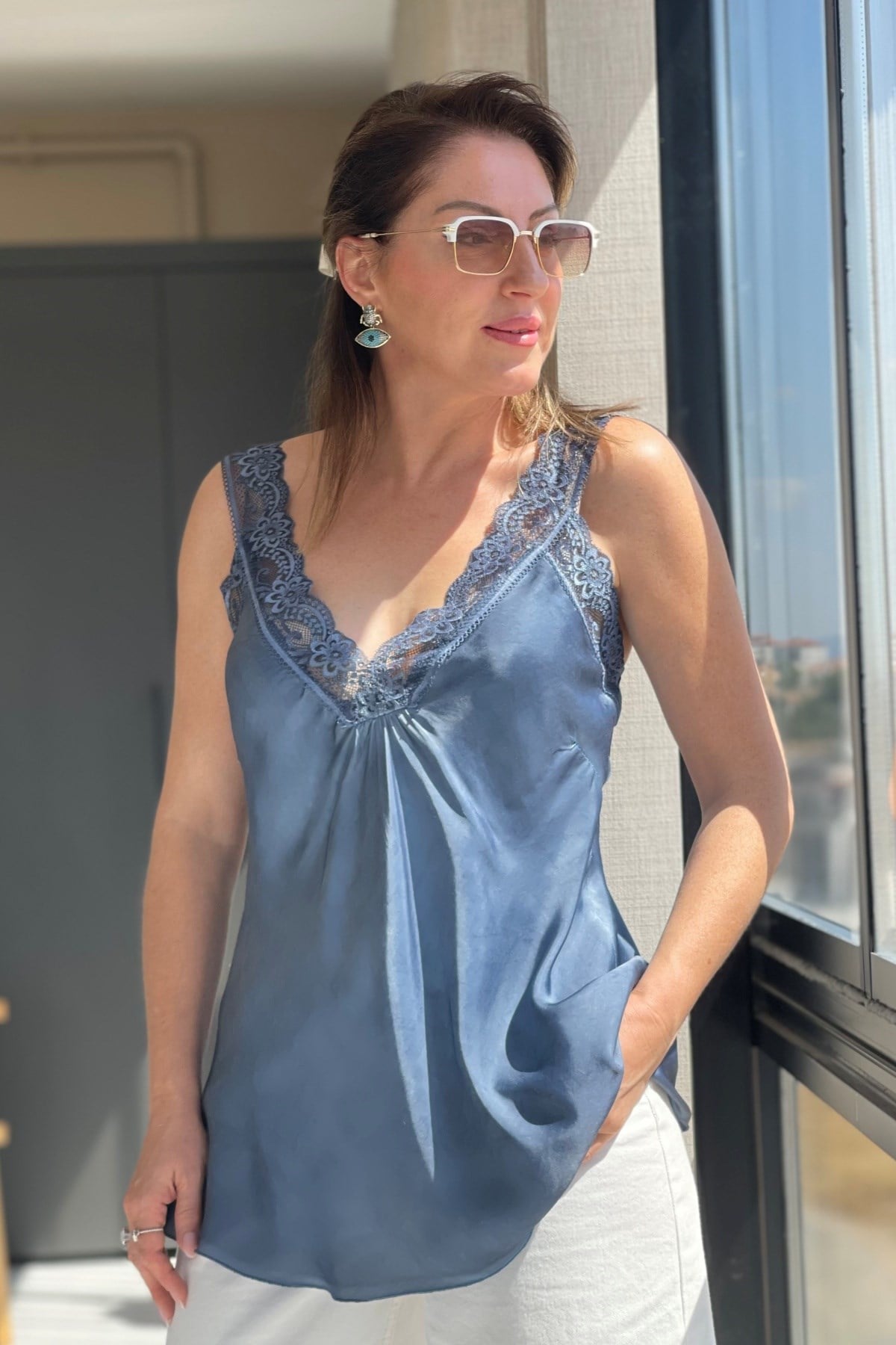 İthal İpek Dantel Askı Lacivert Bluz