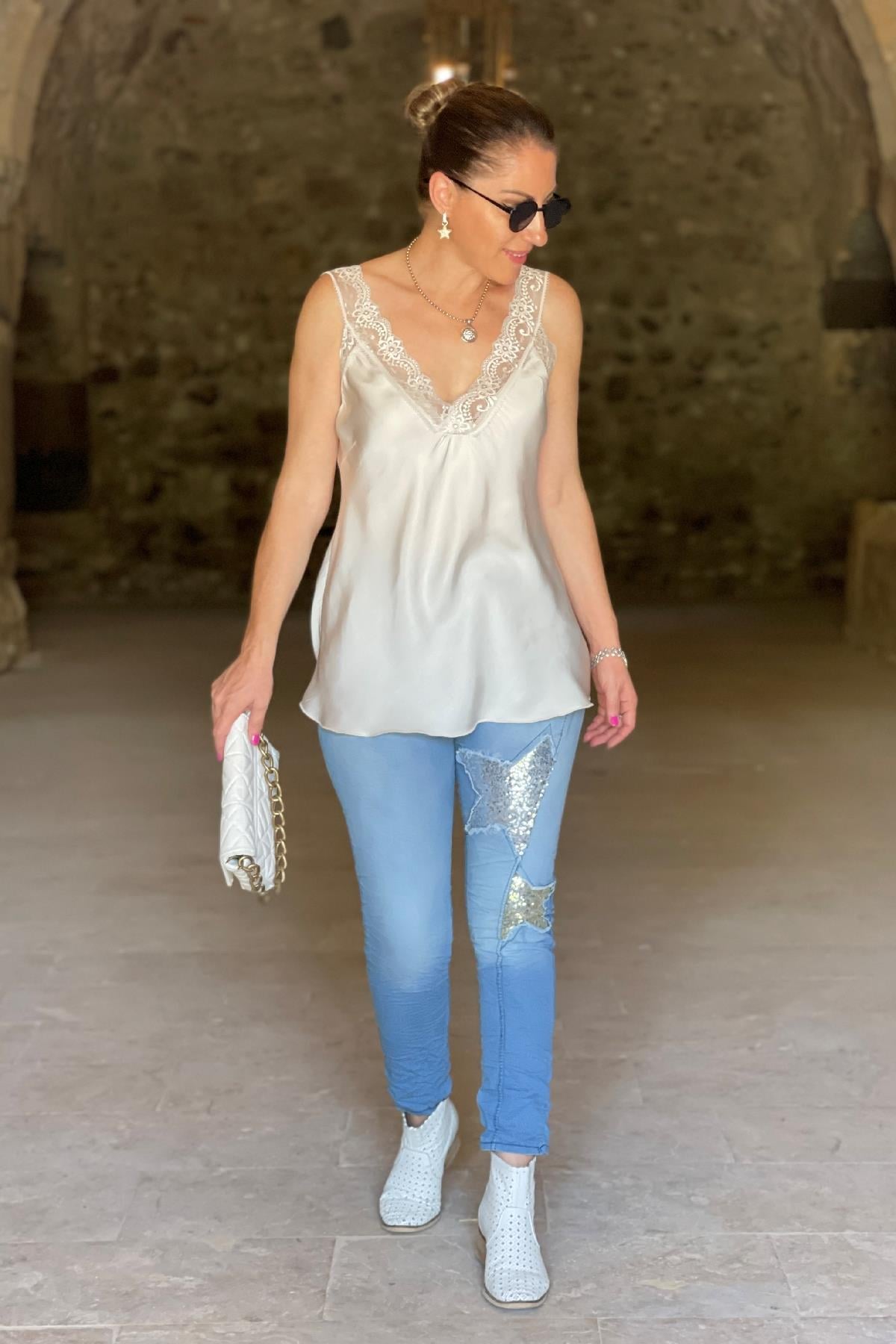 Pul Detay İthal Buz Mavi Pantolon