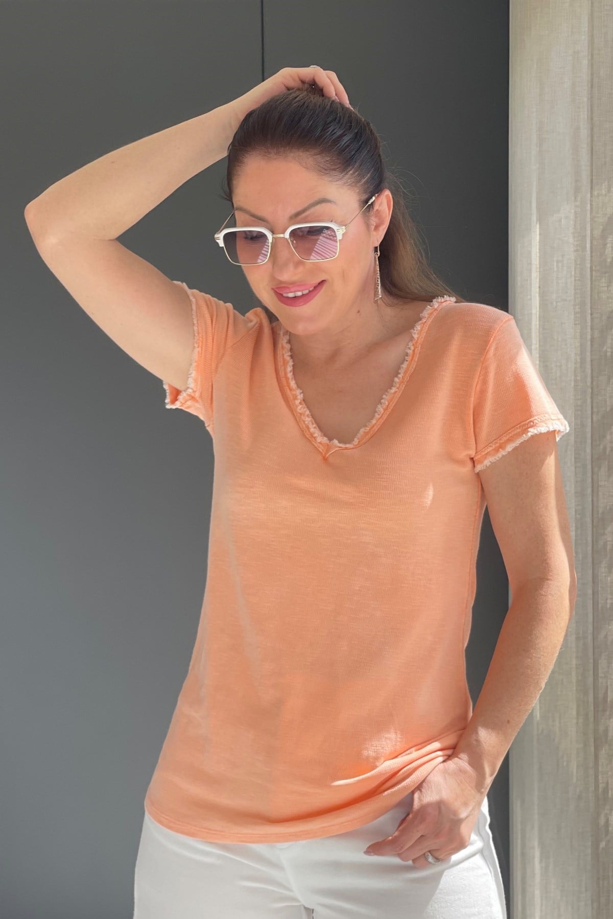 Saçak Detay İthal Kavun İçi T-Shirt