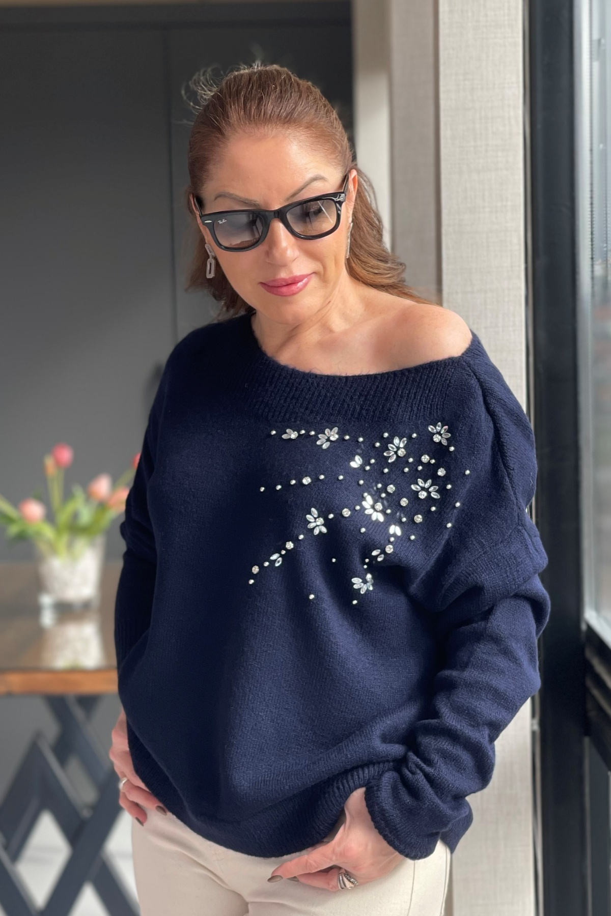 Taş Detay Lacivert Kazak